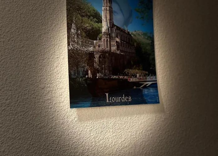 Havre De Paix Climatisé Parking T1 Lourdes